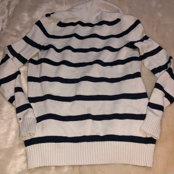 Tommy Hilfiger Stripped Buttoned Up Cardigan - Picture 5 of 6